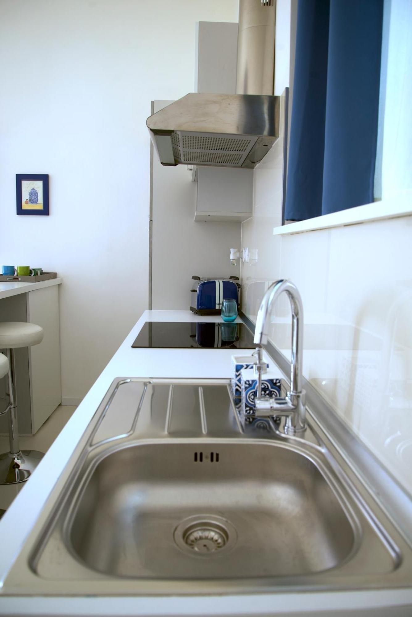 Residenza Santi Ai Monti Lägenhet Rom Exteriör bild