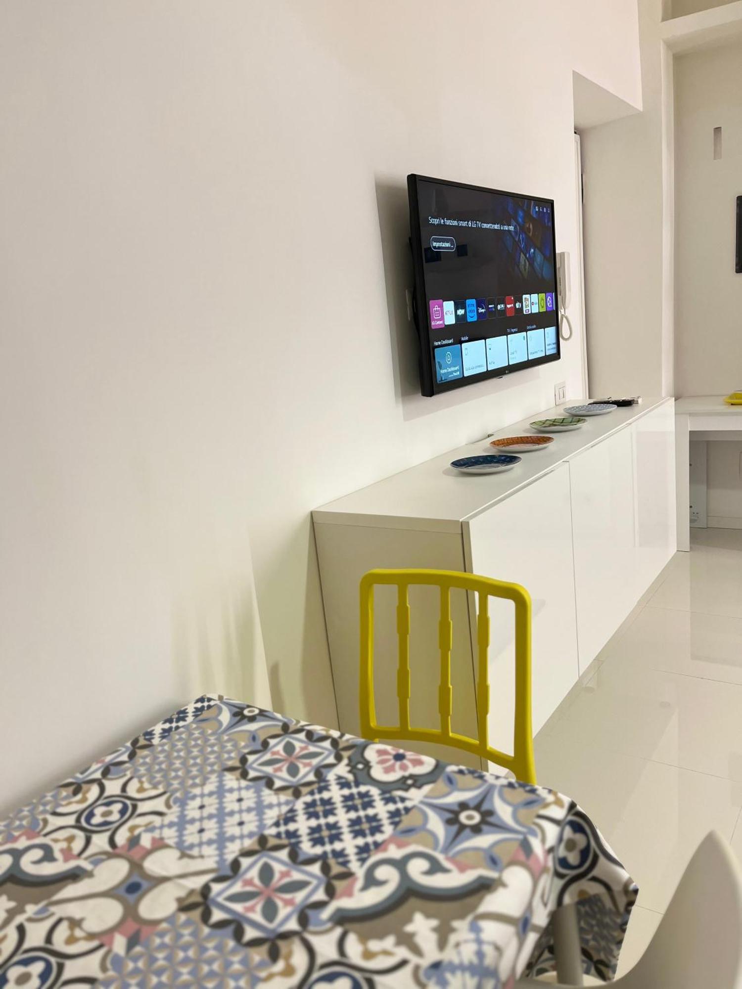 Residenza Santi Ai Monti Lägenhet Rom Exteriör bild